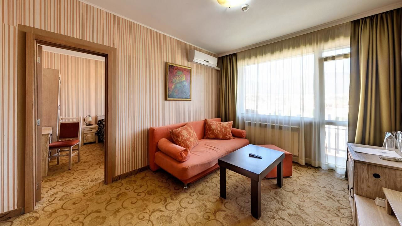 Отель Balneo & SPA Hotel Aura Велинград-37